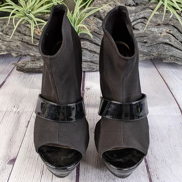 Zigi Soho "Charger" Stiletto Heel Platform Sock Booties - Picture 2 of 11